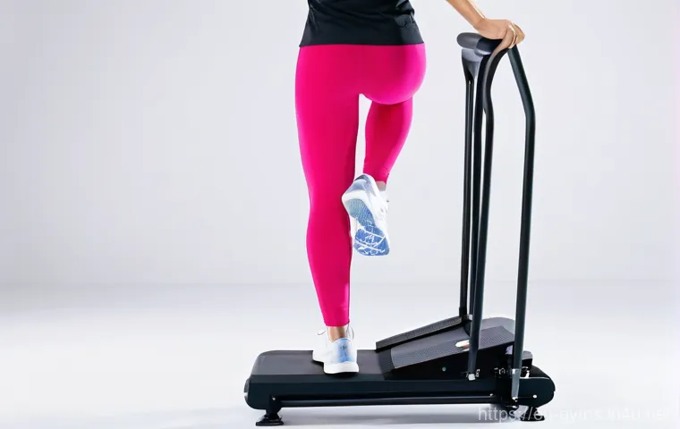 미니 스텝퍼 리뷰 및 활용 팁 - **Prompt:** A person in their mid-30s is relaxing in a cozy living room, happily watching a movie on...